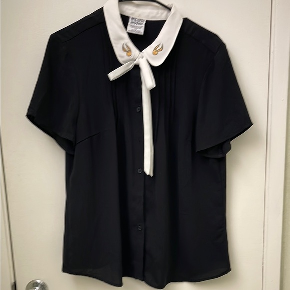 BoxLunch Harry Potter Golden Snitch Blouse XL - Picture 1 of 5